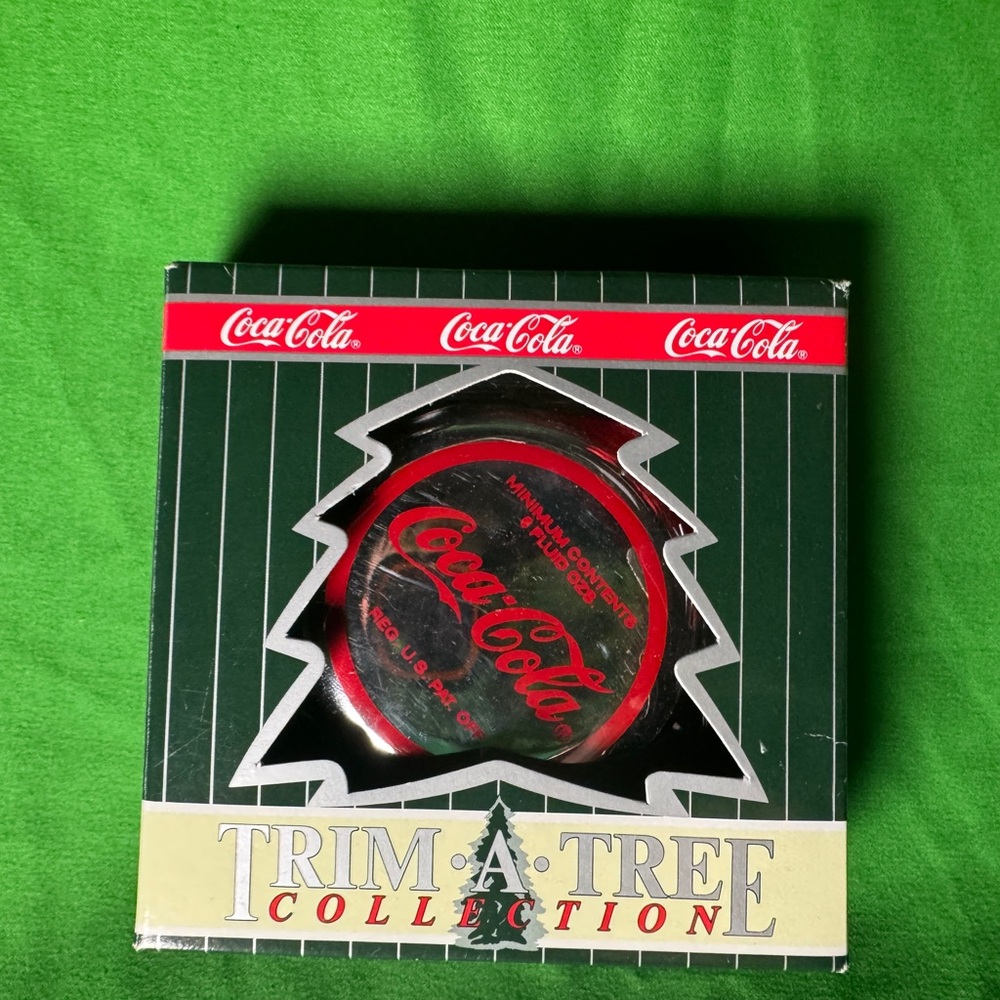 Vintage Coca Cola Trim A Tree Collection Bottle Cap Christmas Ornament 1999